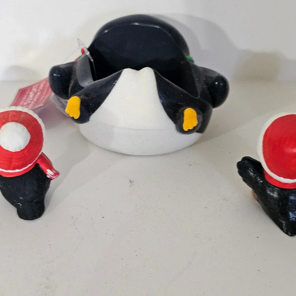 Bath & Body Works Christmas Penguin Light Up Soap Holder and 4 Figurine Set